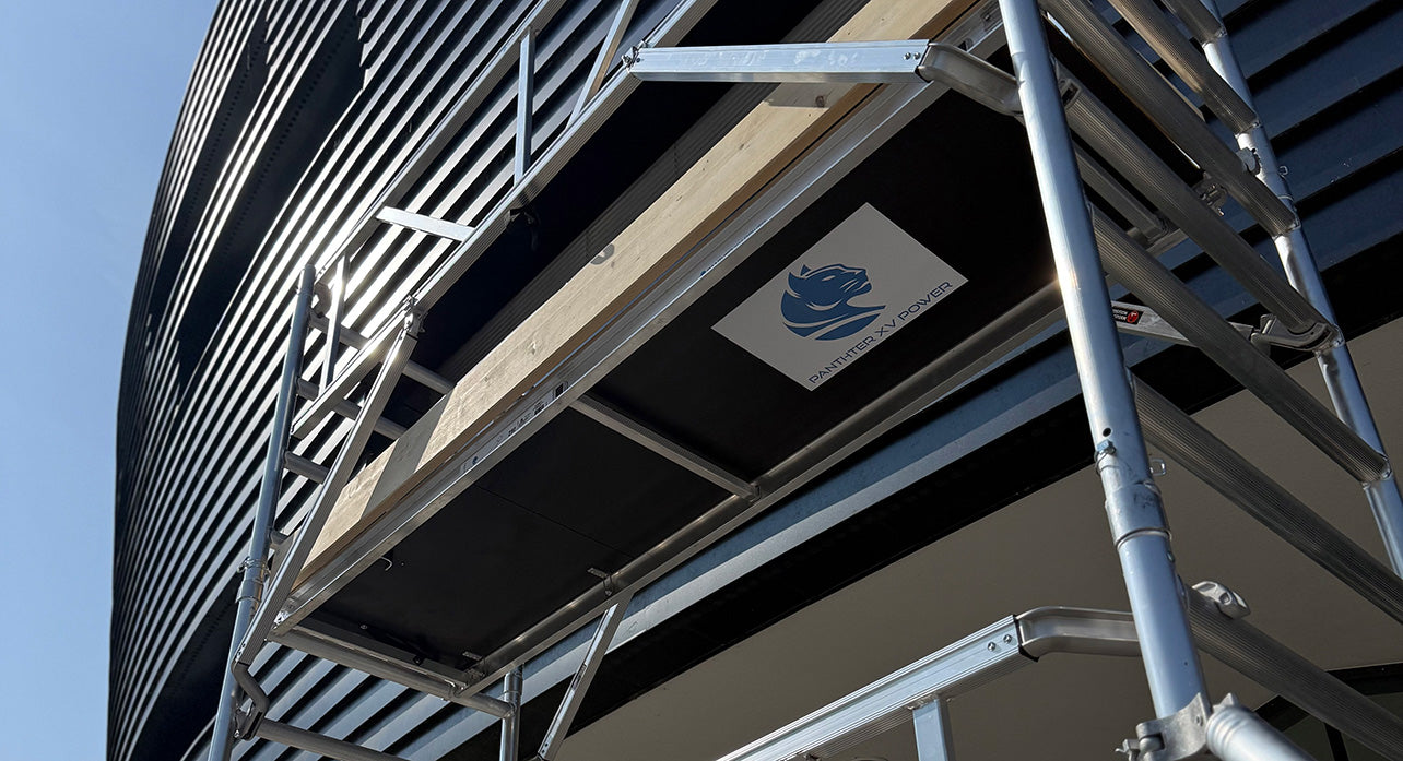 DEIN GERÜST.  DEINE BÜHNE.  DEINE WERBUNG.